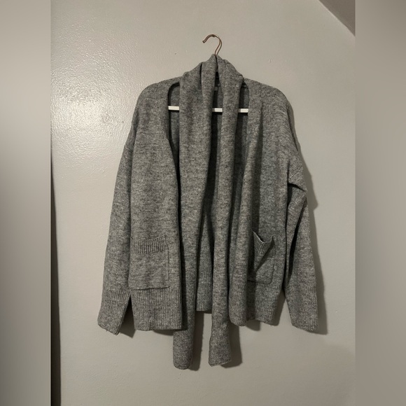 Scarf Cardigan - Picture 1 of 7
